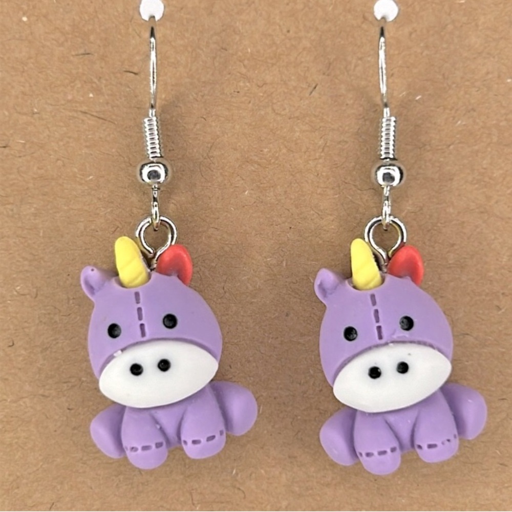 BOGO NWT SO Cute Resin Purple Unicorn Dangle Earrings